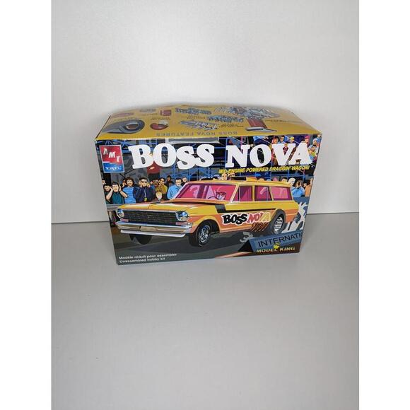 AMT ERTL Model King BOSS NOVA Draggin Wagon 1:25 SCALE - Picture 1 of 5